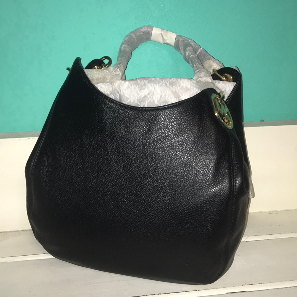 Micheal Kors purse!